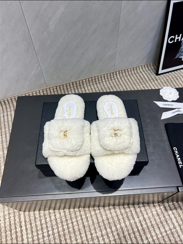 20251128184434700 240